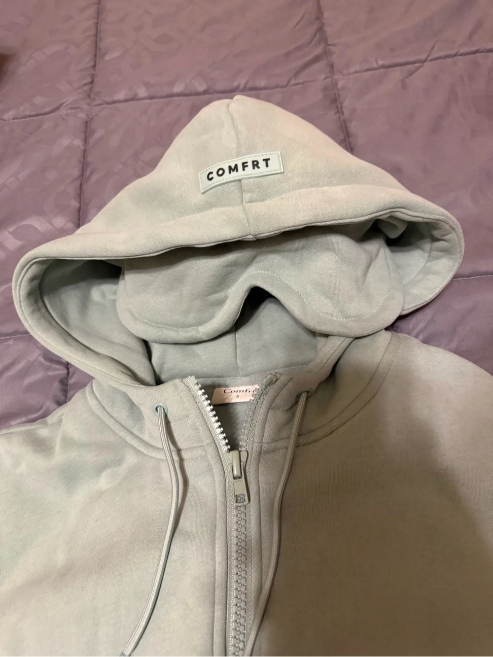 COMFRT DND Airplane Mode Zip Hoodie in Aloe